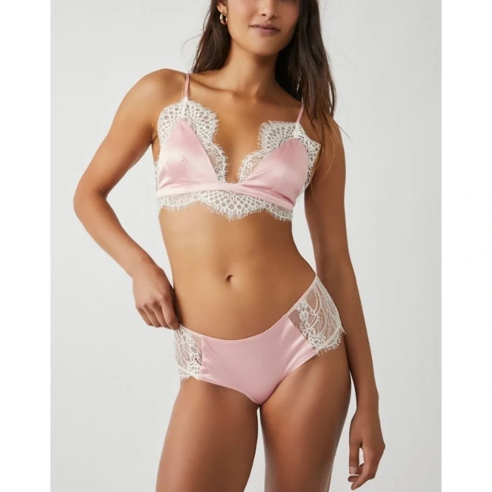 Free people call you mine bralette pink new without tags size xs set 2 pieces !
